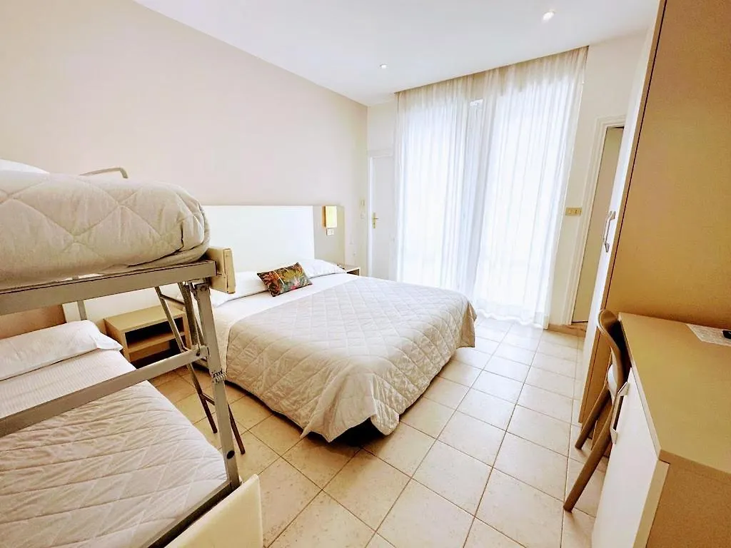 Aura Living Hotel Rimini