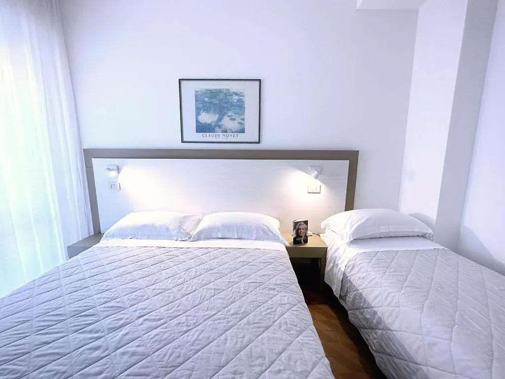 Aura Living Hotel Rimini