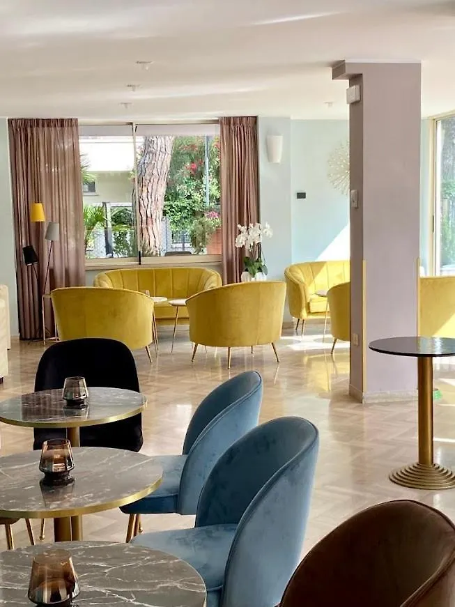 ***  Aura Living Hotel Rimini Italy