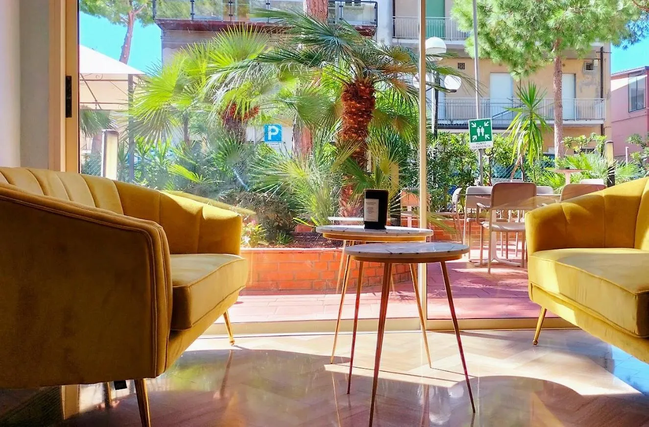 Aura Living Hotel Rimini